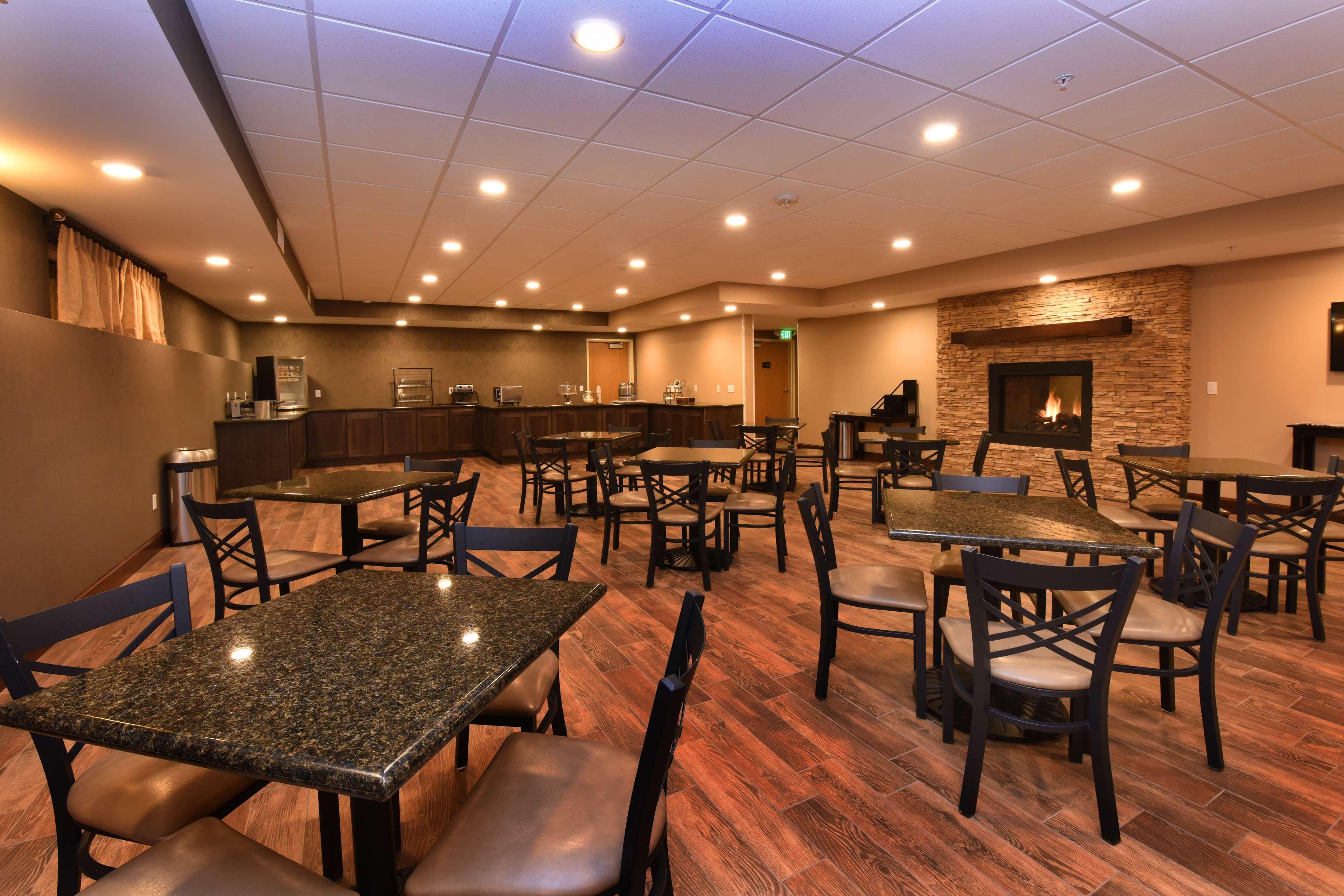 Best Western Plus Vintage Valley Inn Zillah Exterior photo